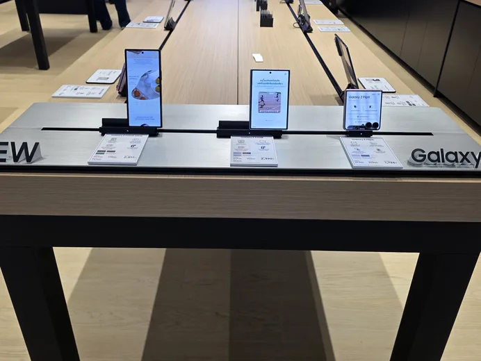 Thailand Central Plaza Rayong GDS 3.0 store, view two